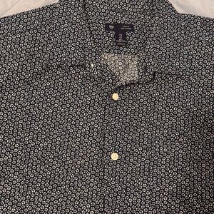 Gap Black and White Floral Shirt